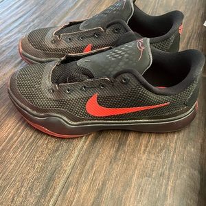 Kobe Nikes